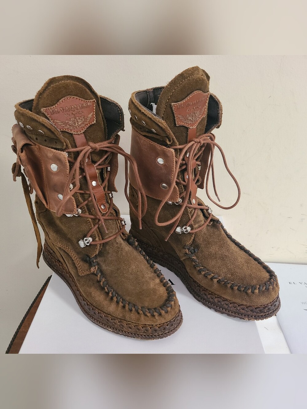 El Vaquero Nikila Moccasin Boots Size 37